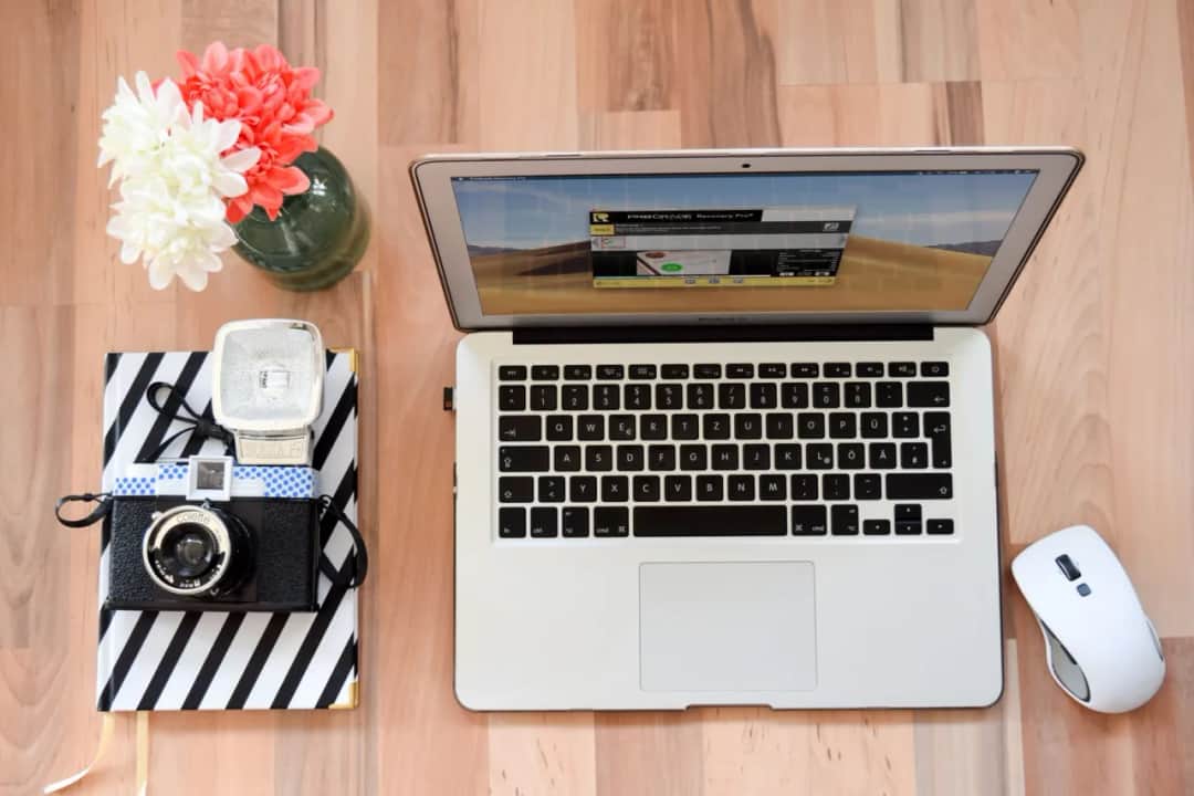 Jak przerzucić zdjęcia z aparatu na komputer bez problemów