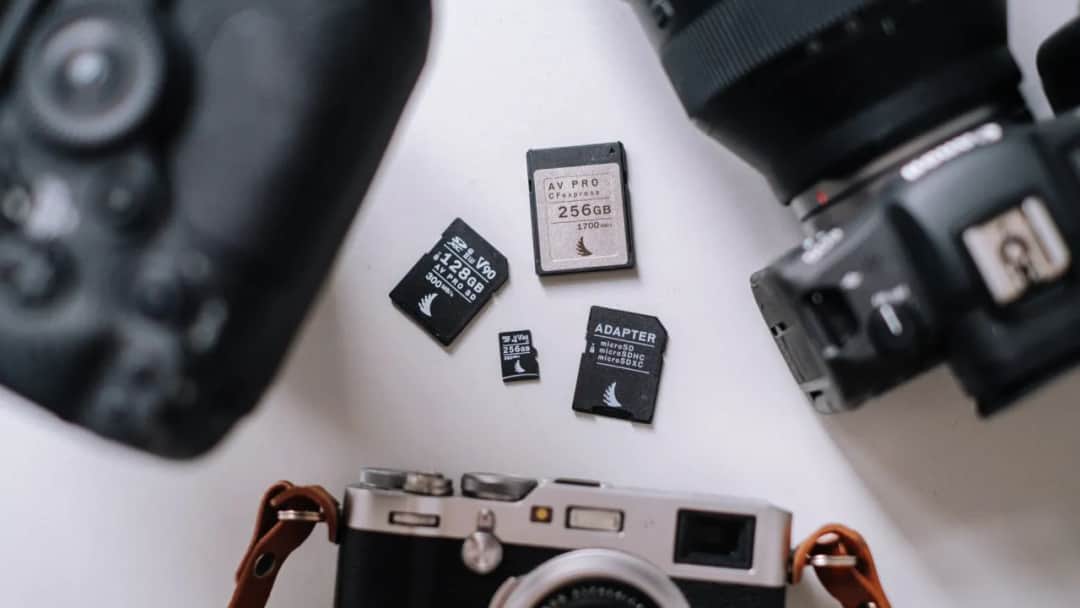 Jaką kartę do aparatu wybrać, aby uniknąć problemów z nagrywaniem?